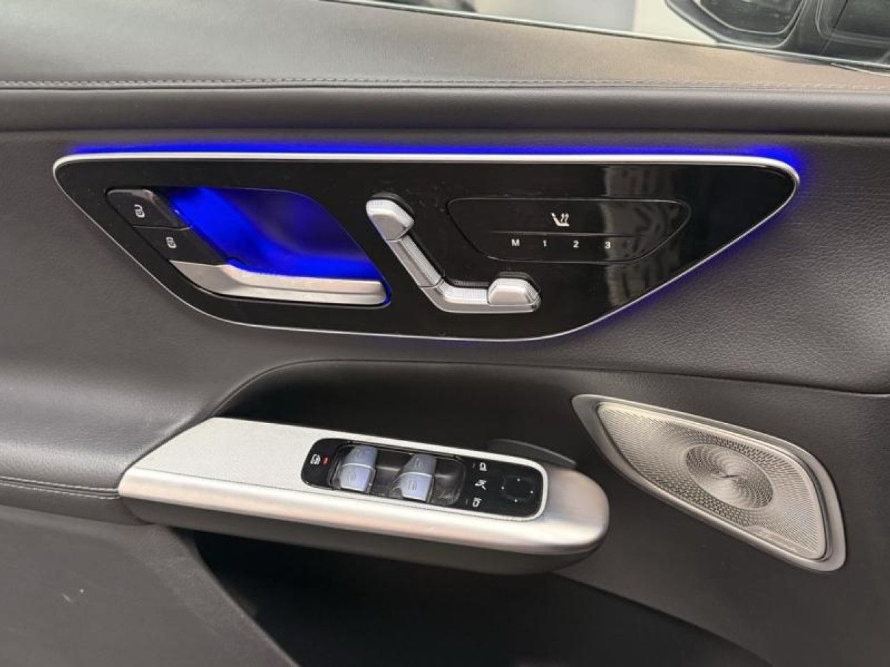 Photo du véhicule 4 / 18