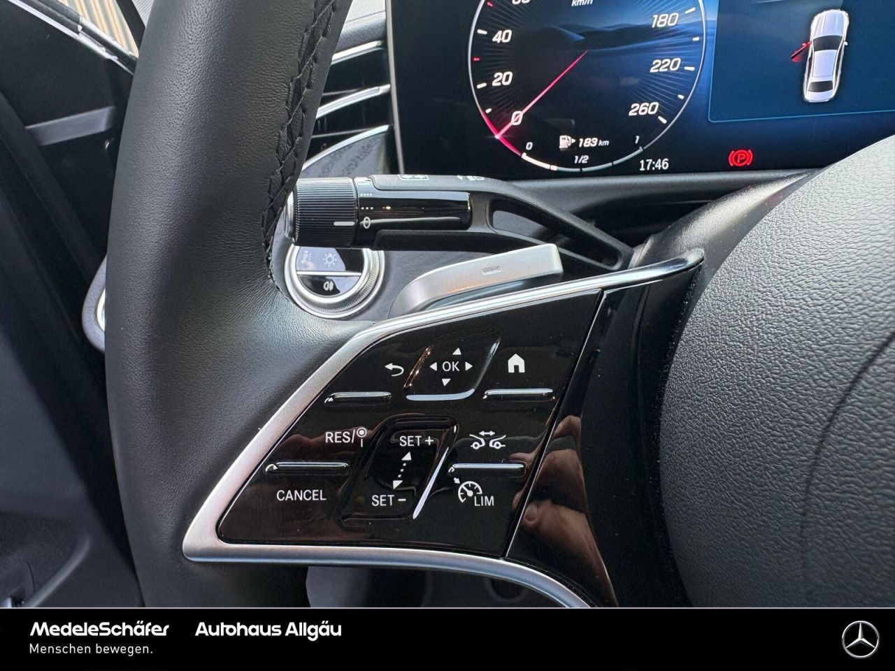 Mercedes-Benz E-Klasse – Bild 18