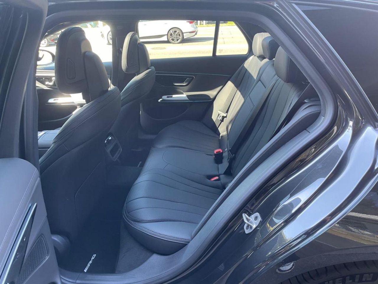 Mercedes-Benz E-Klasse – Bild 4
