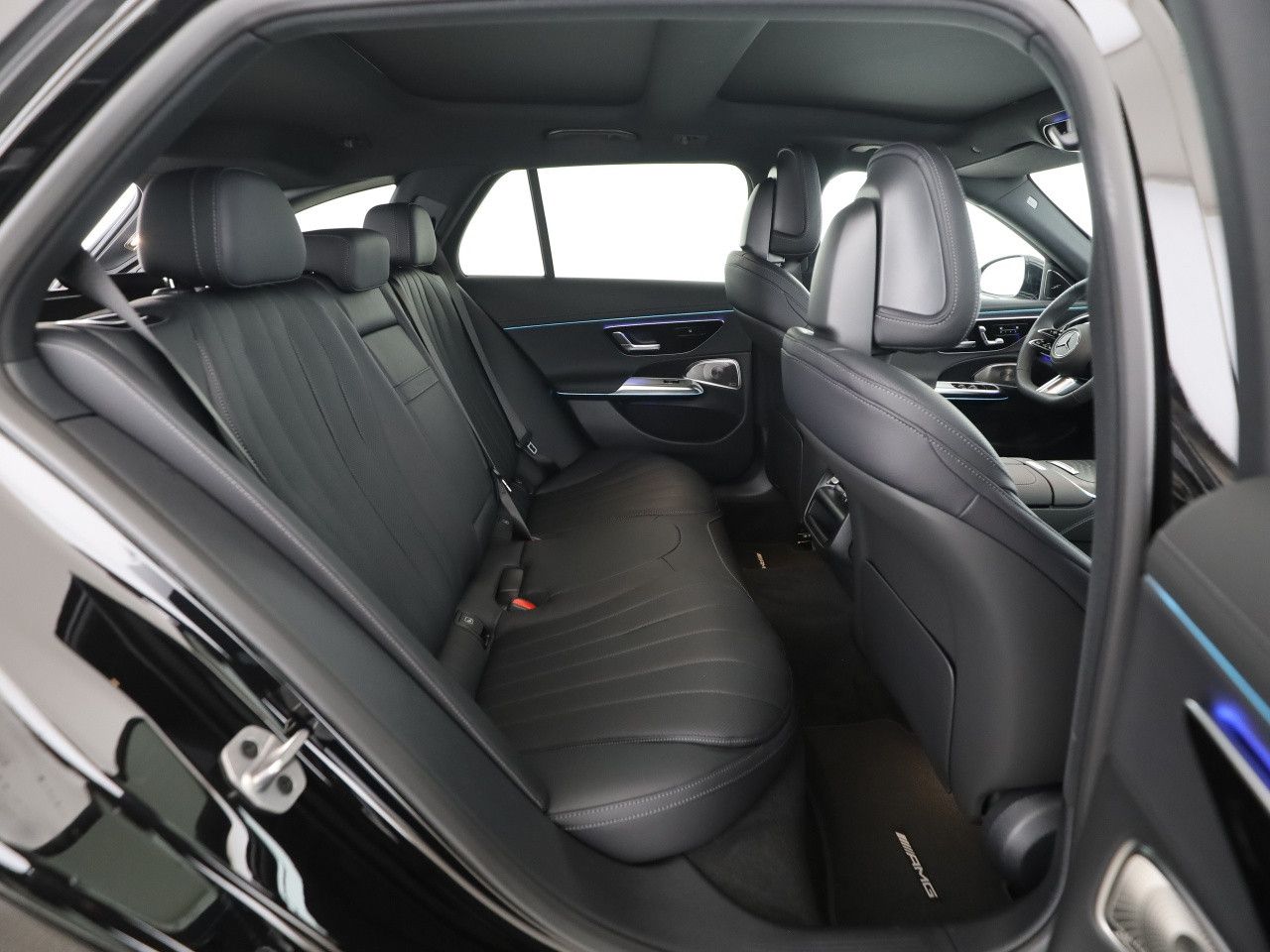 Mercedes-Benz E-Klasse – Bild 14
