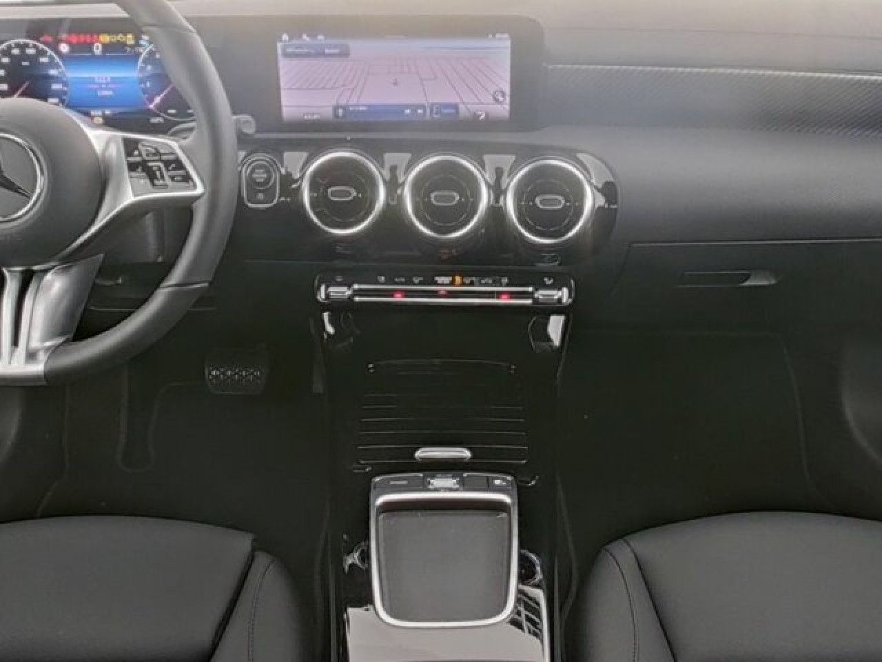 Mercedes-Benz CLA – Bild 3
