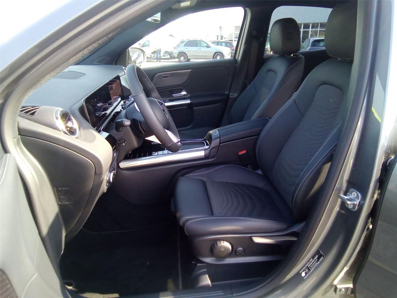 Fahrzeugbild 14 / 19