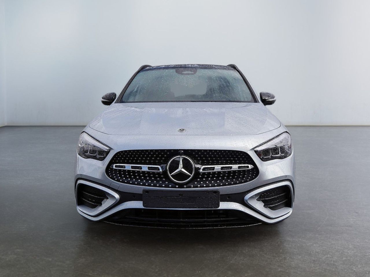 Mercedes-Benz GLA – Bild 2