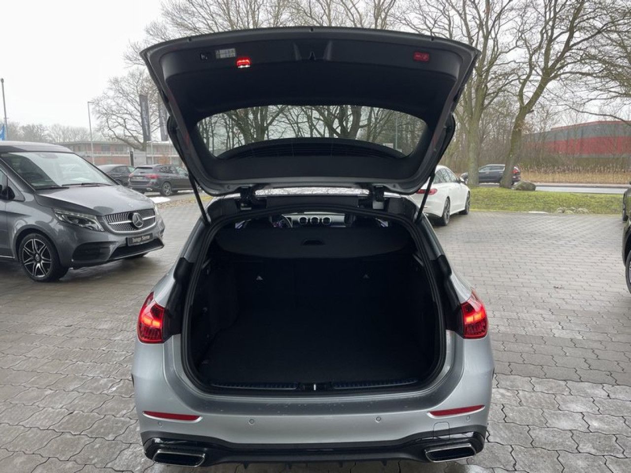 Fahrzeugbild 11 / 12