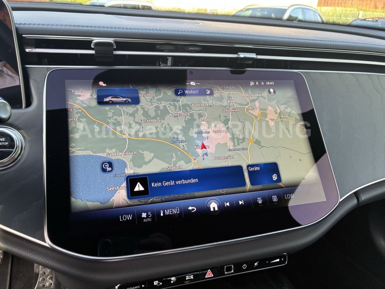 Mercedes-Benz E-Klasse – Bild 12