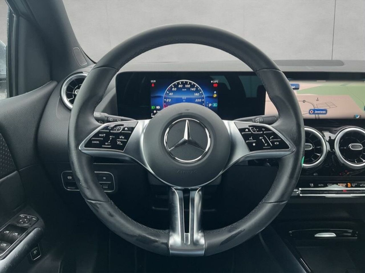 Fahrzeugbild 10 / 15