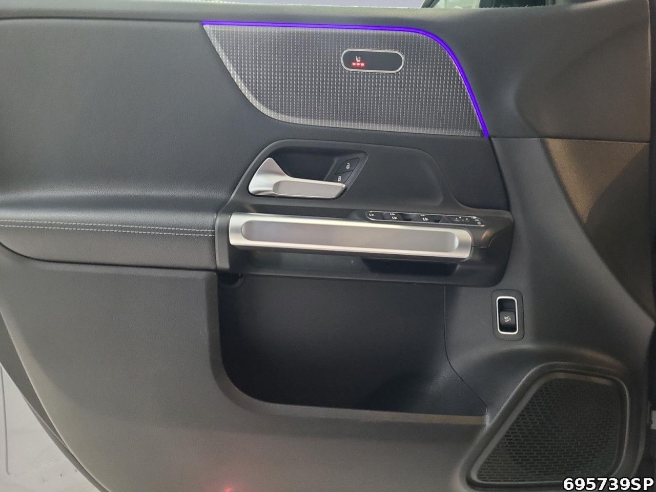 Fahrzeugbild 14 / 14