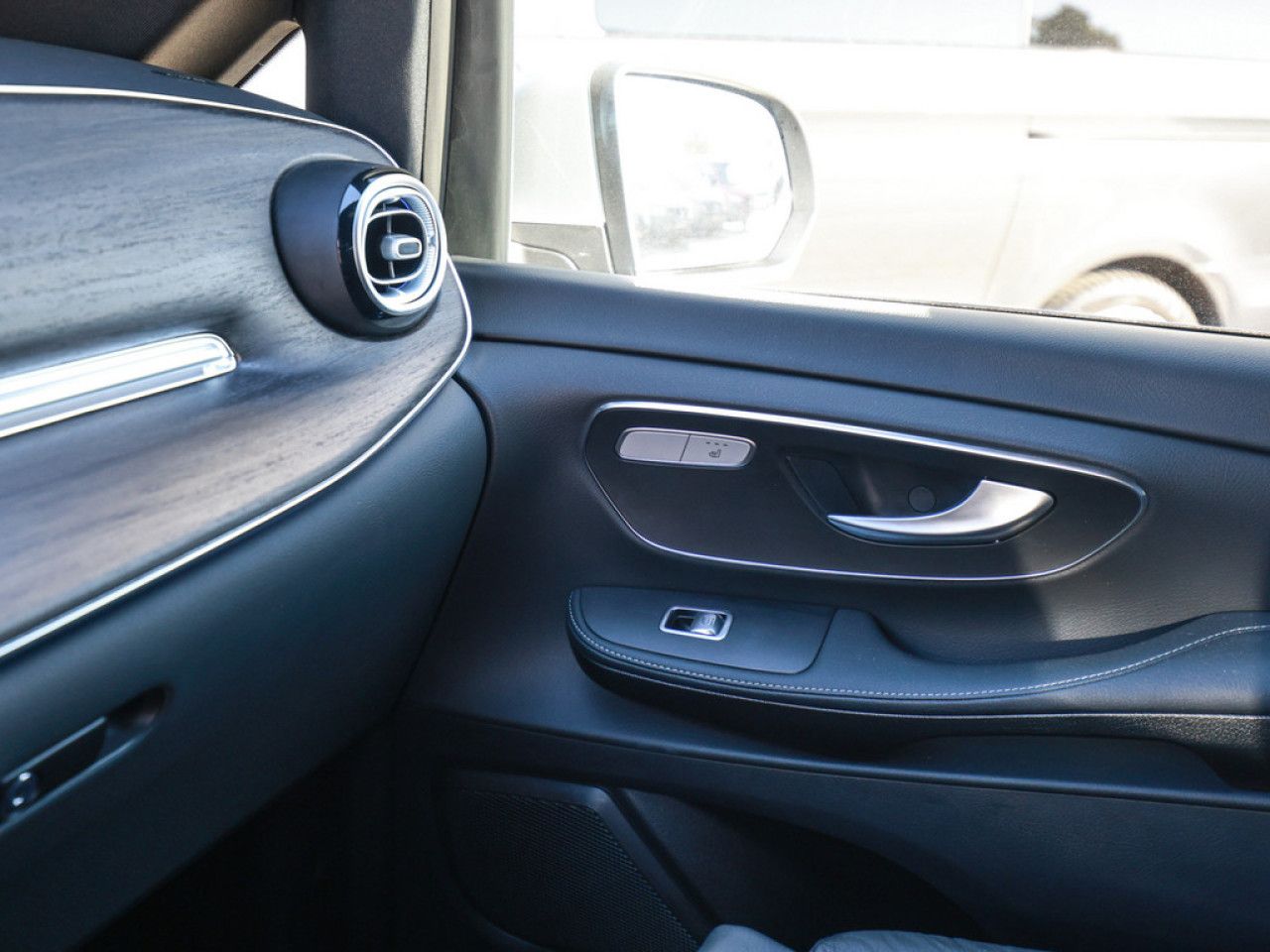 Mercedes-Benz V-Klasse – Bild 15