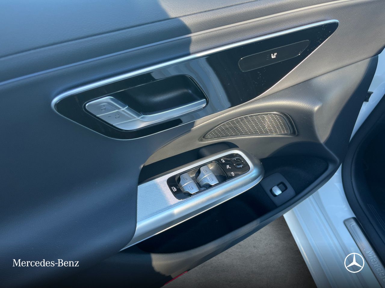 Mercedes-Benz E-Klasse – Bild 10