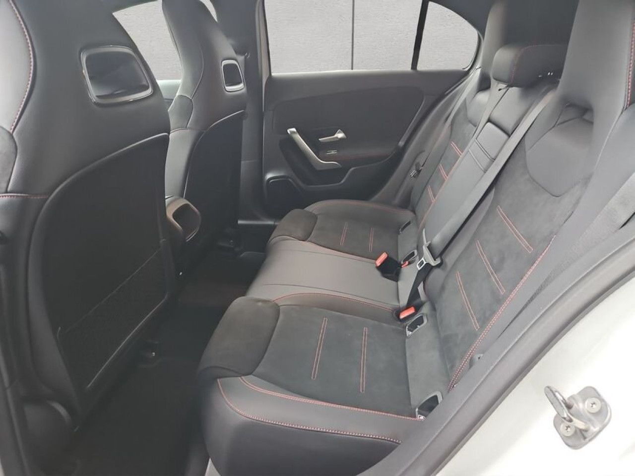 Mercedes-Benz A-Klasse – Bild 16
