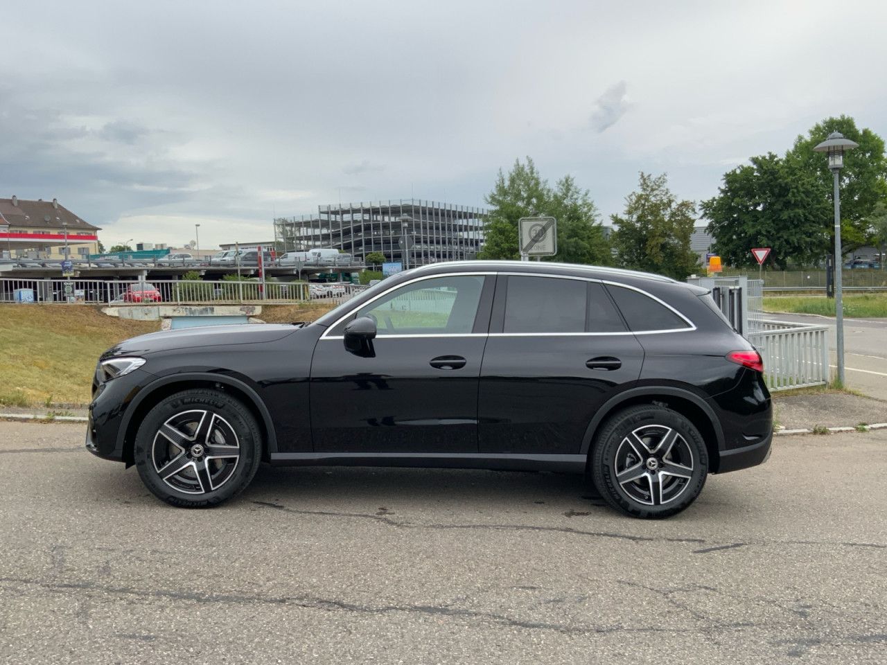 Mercedes-Benz GLC – Bild 2
