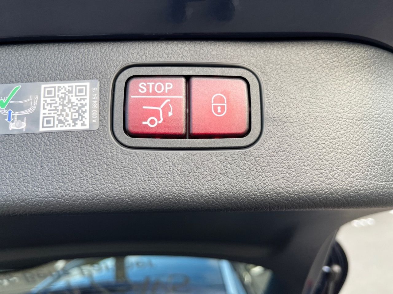 Mercedes-Benz C-Klasse – Bild 18