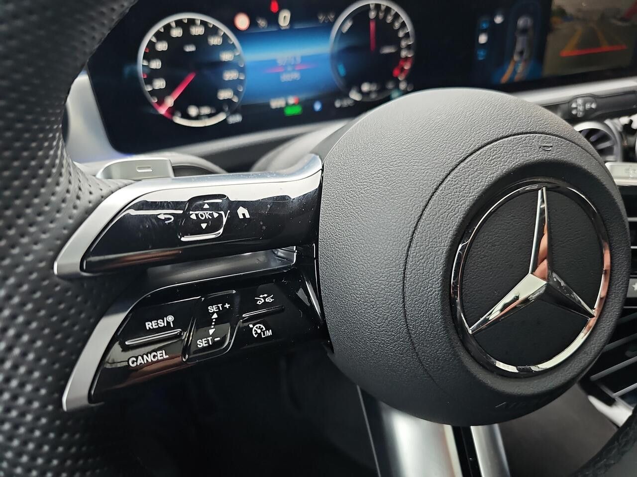 Zdjęcie pojazdu 13 / 21