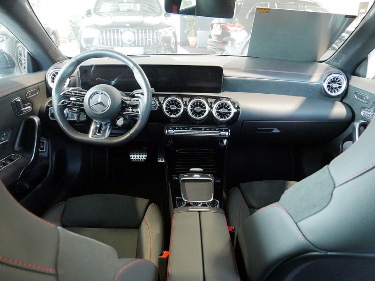 Mercedes-Benz CLA – Bild 8