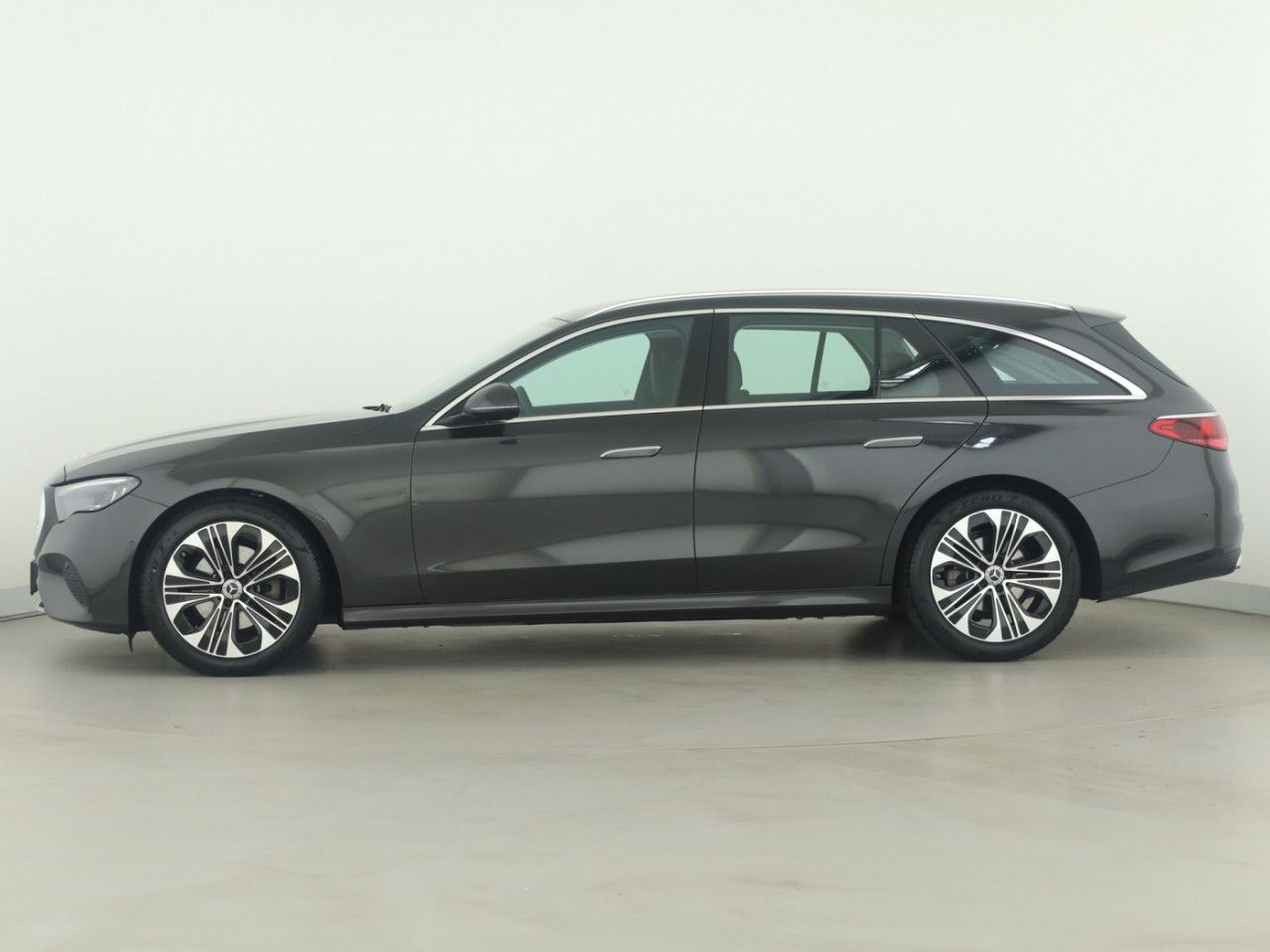 Mercedes-Benz E-Klasse – Bild 7