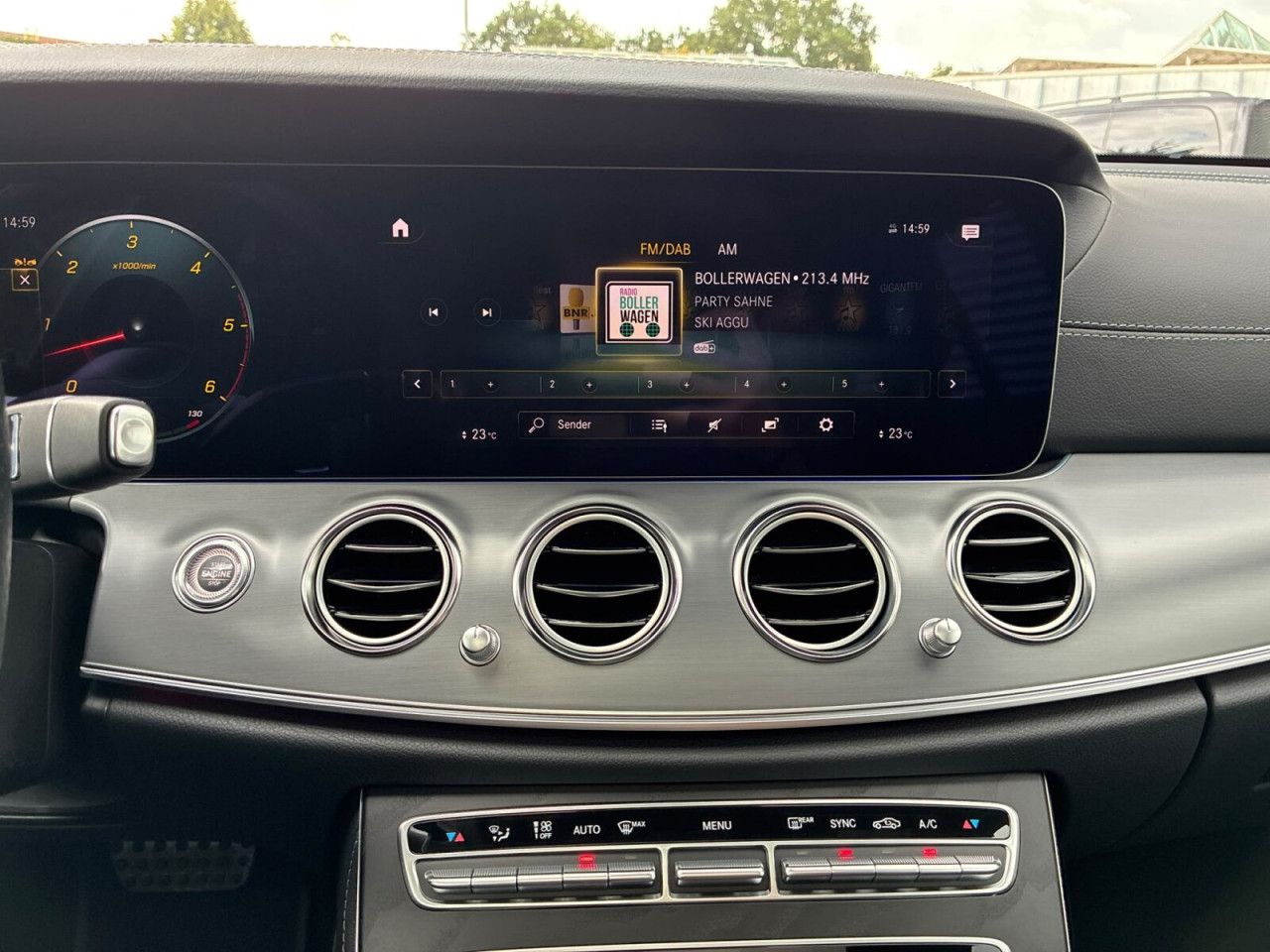 Mercedes-Benz E-Klasse – Bild 13