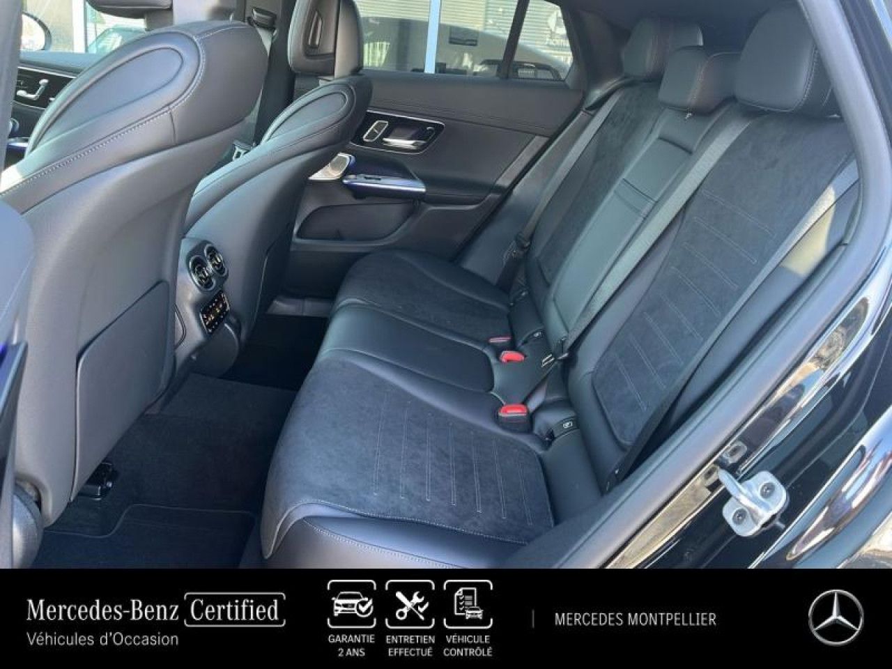 Photo du v&eacute;hicule 11 / 18