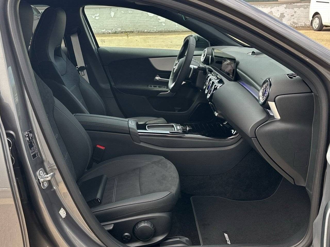 Mercedes-Benz A-Klasse – Bild 12