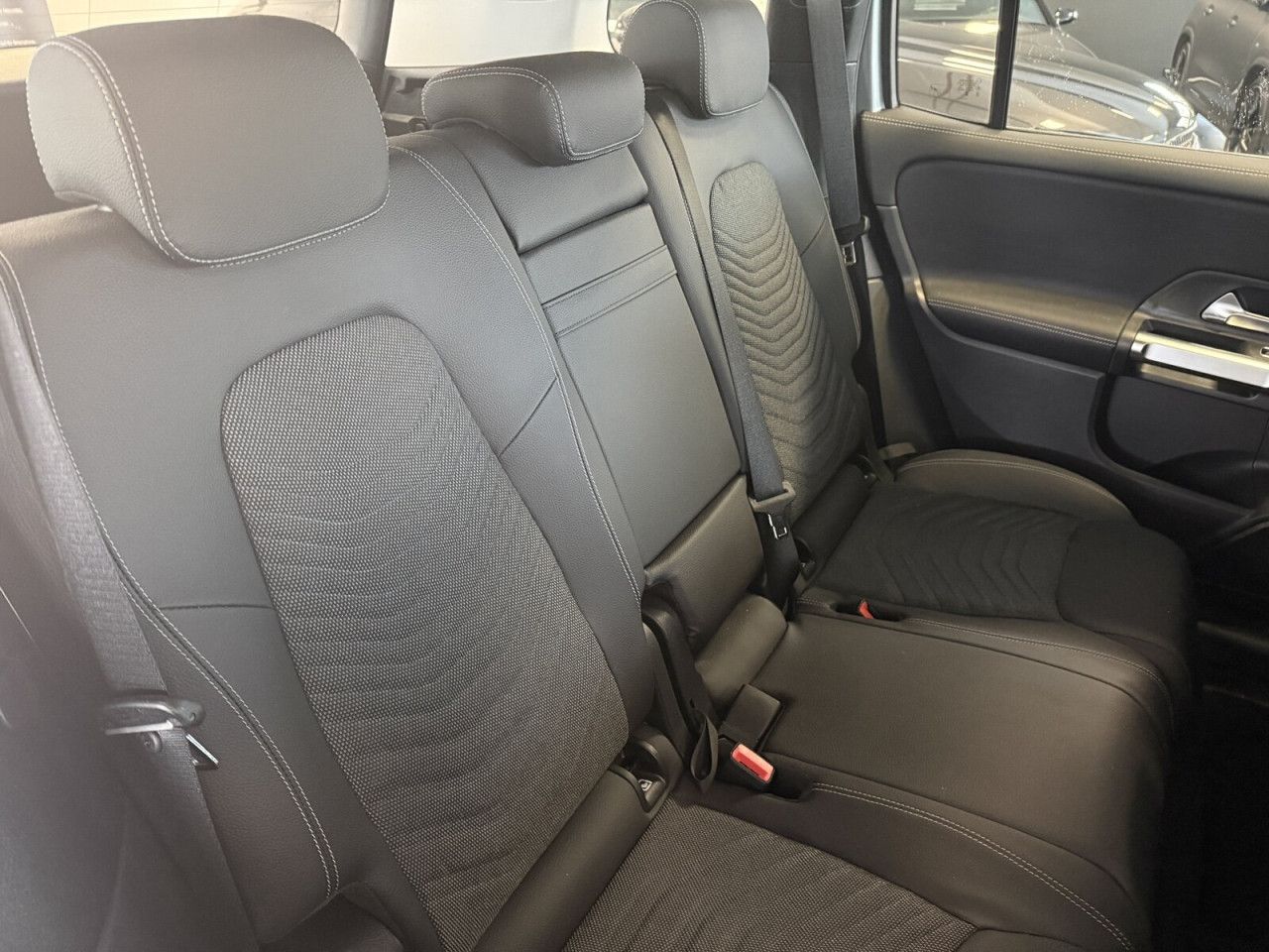 Mercedes-Benz GLB – Bild 7