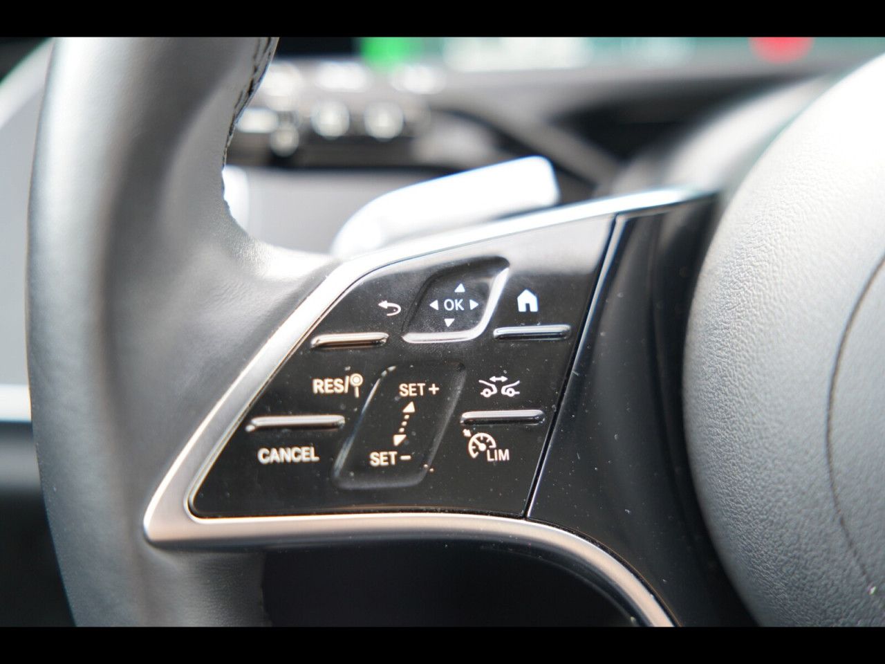 Mercedes-Benz E-Klasse – Bild 26