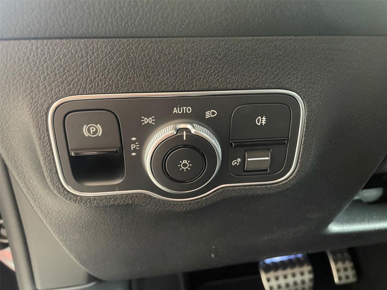 Fahrzeugbild 14 / 29