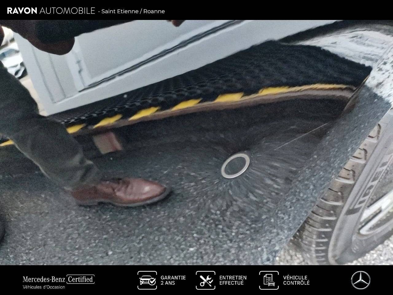 Photo du v&eacute;hicule 9 / 18