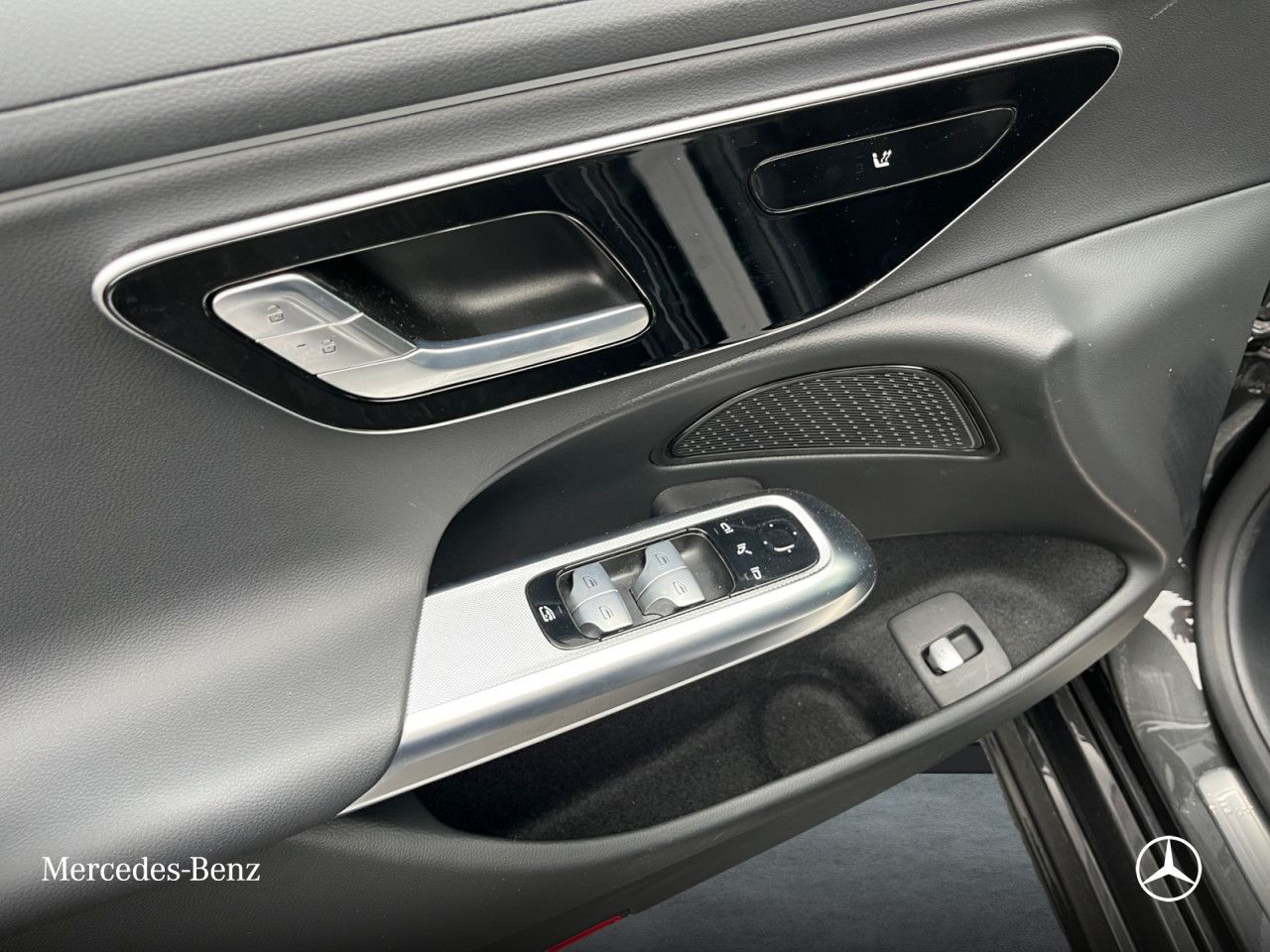 Mercedes-Benz E-Klasse – Bild 10