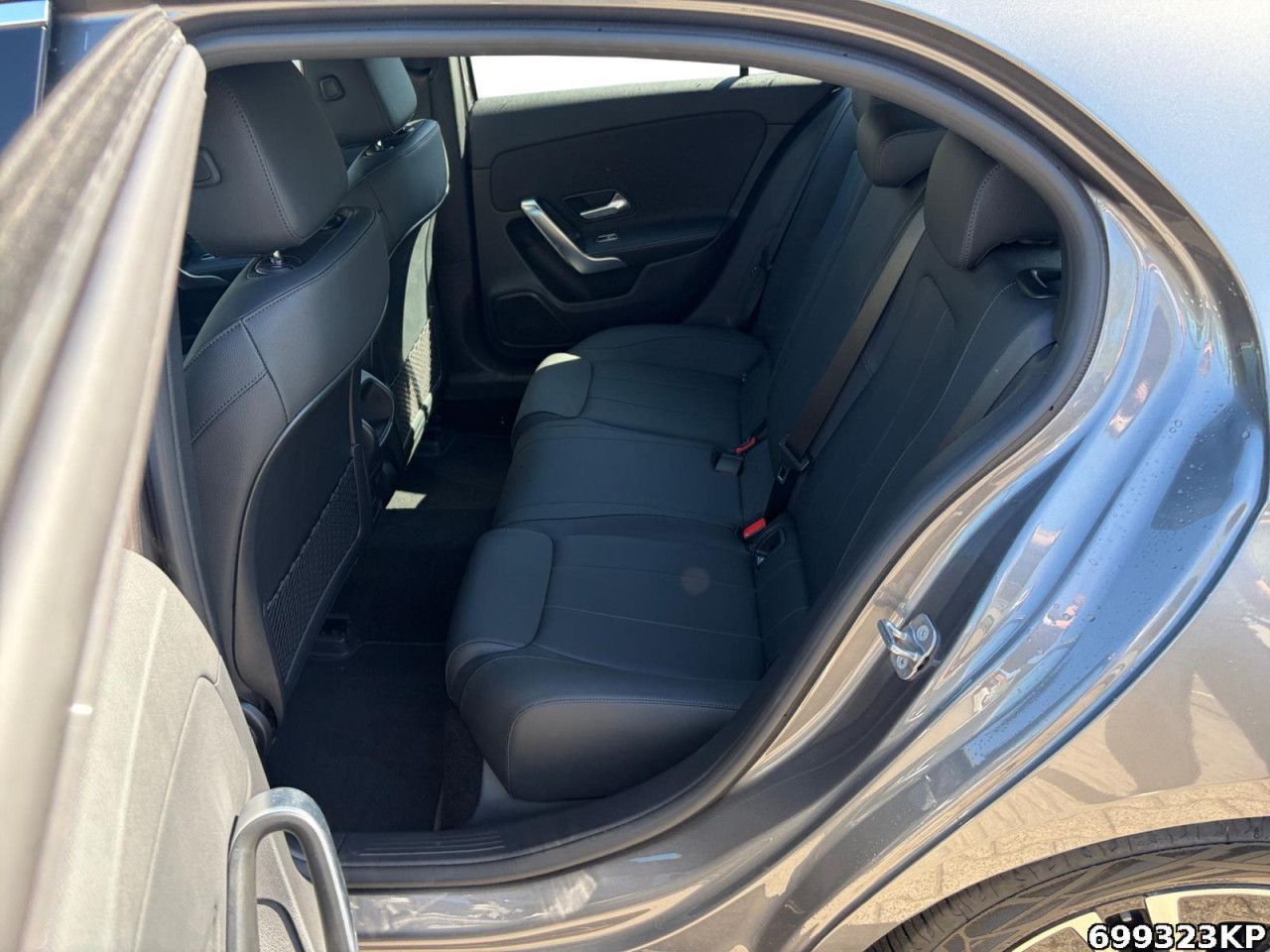 Fahrzeugbild 11 / 14