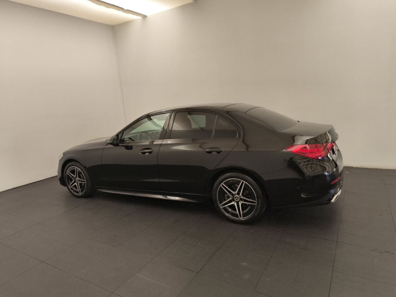 Mercedes-Benz C-Klasse – Bild 8