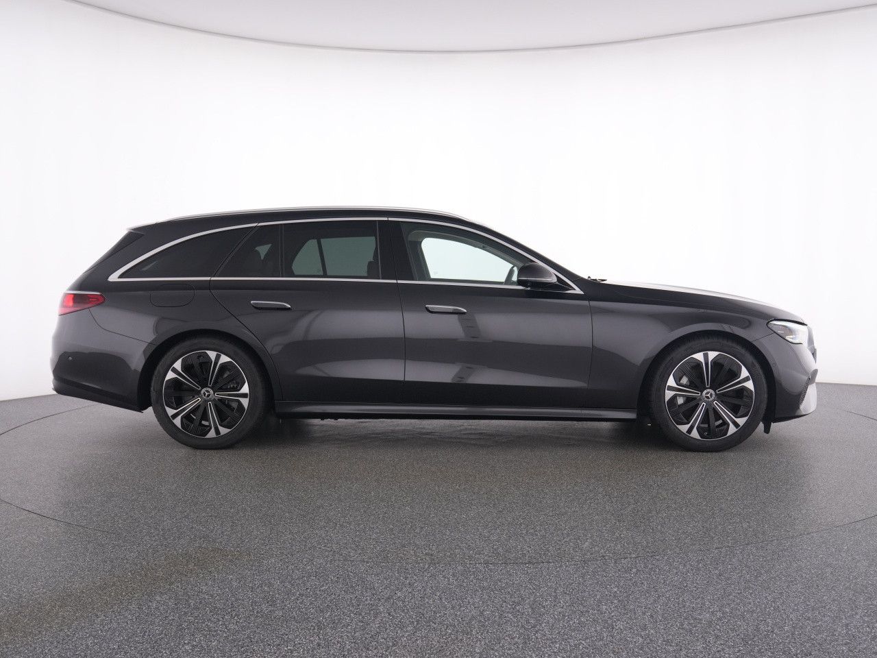 Mercedes-Benz E-Klasse – Bild 11