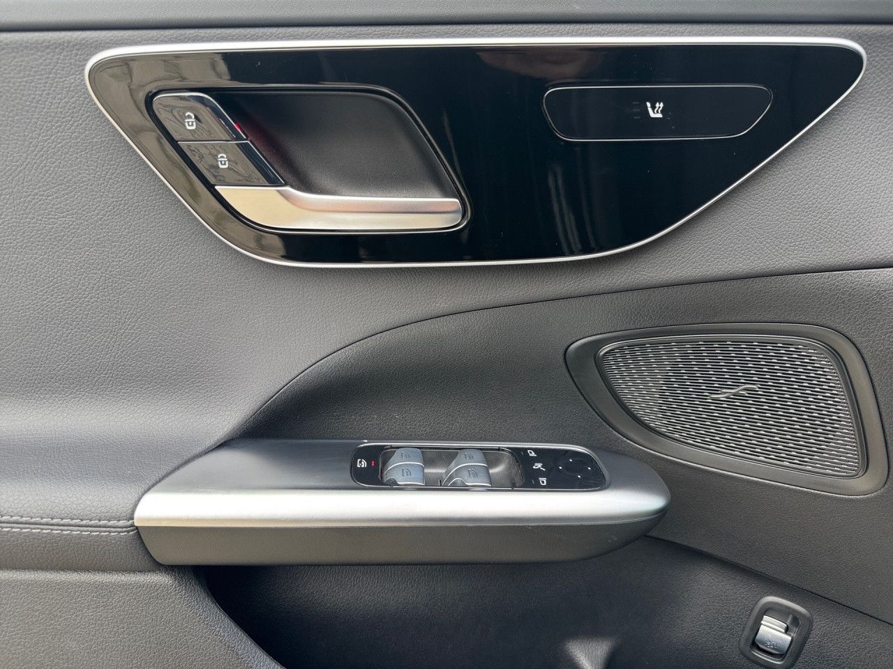 Mercedes-Benz C-Klasse – Bild 4