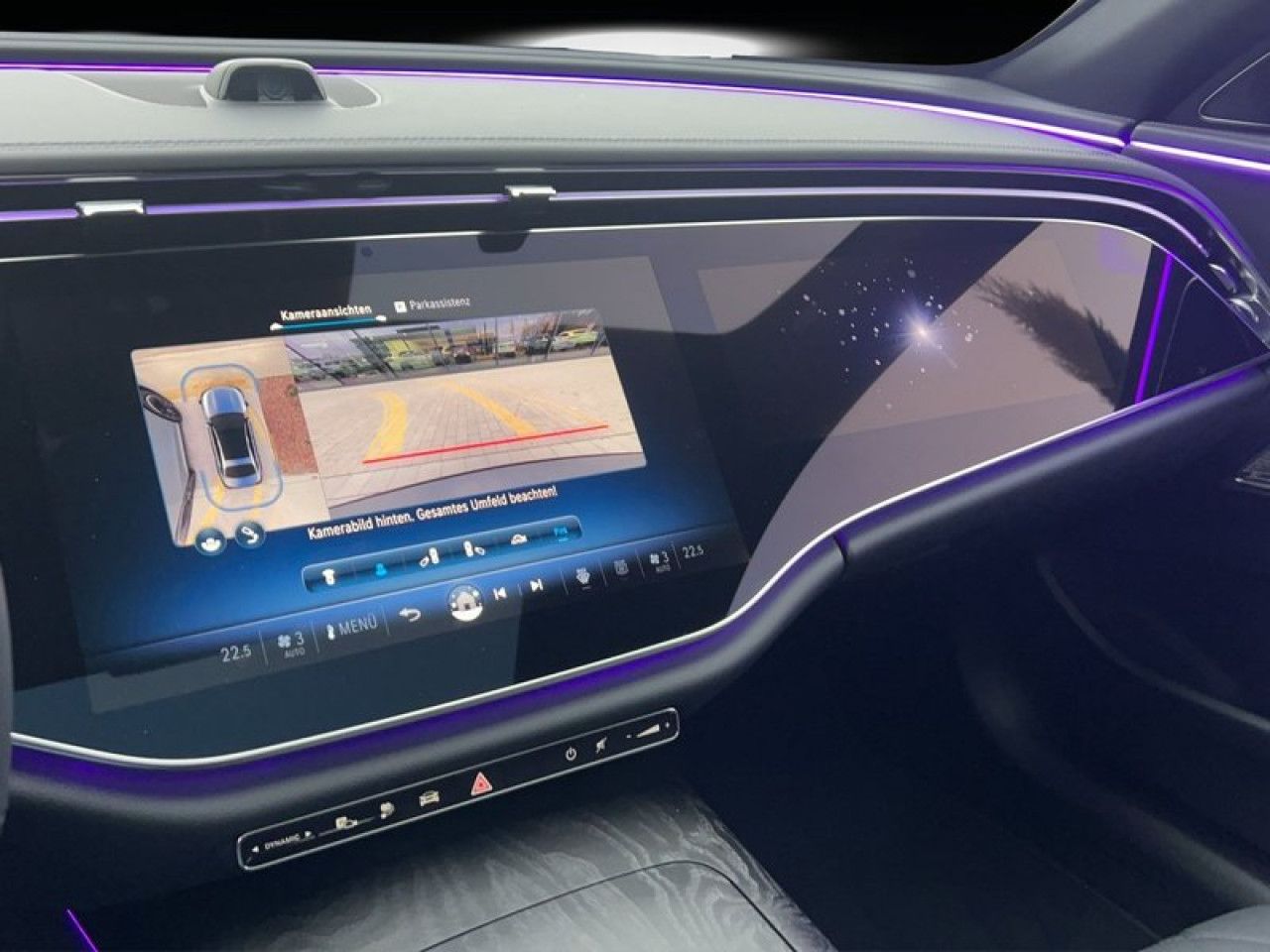 Mercedes-Benz E-Klasse – Bild 9