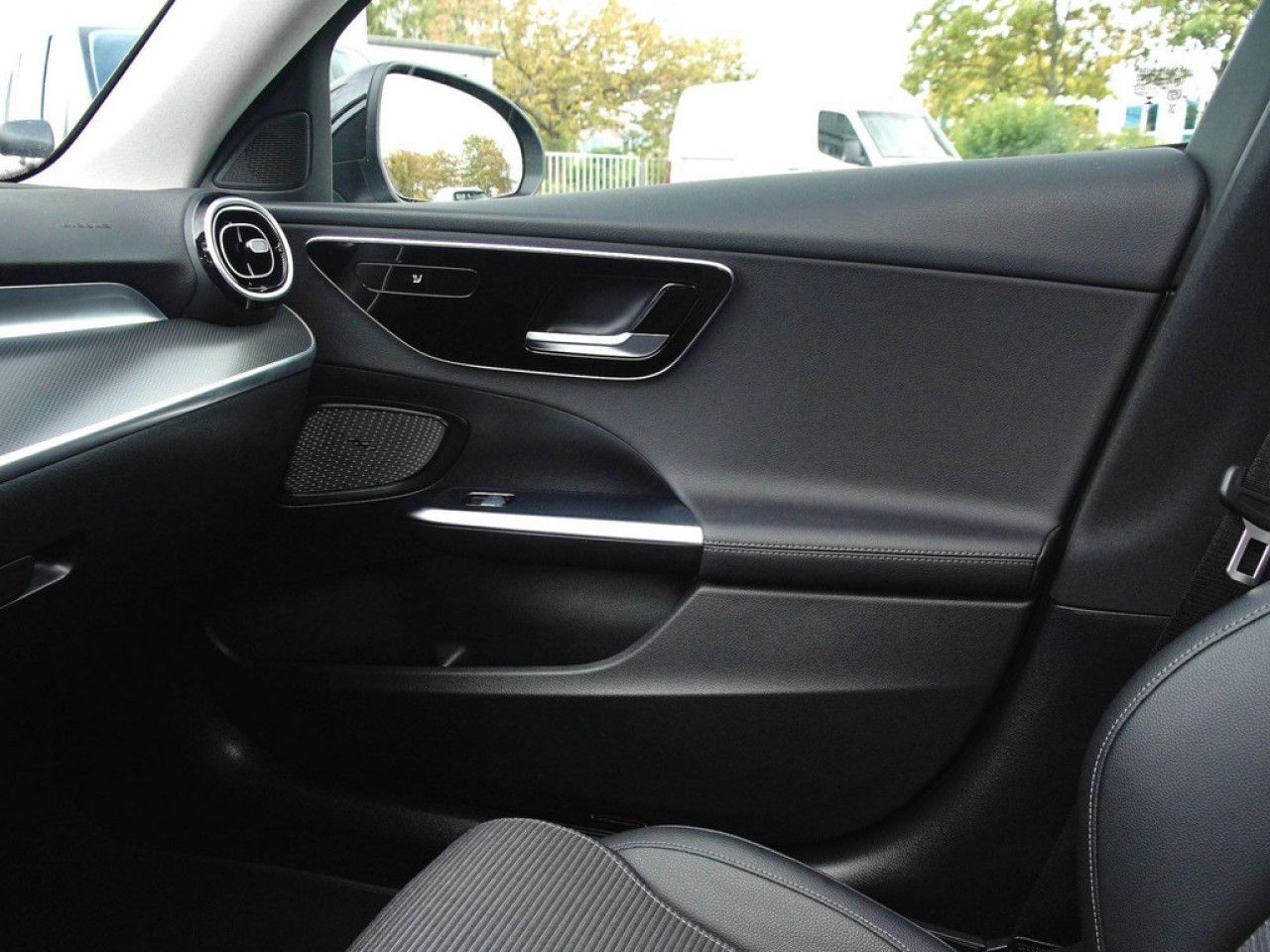 Mercedes-Benz C-Klasse – Bild 14