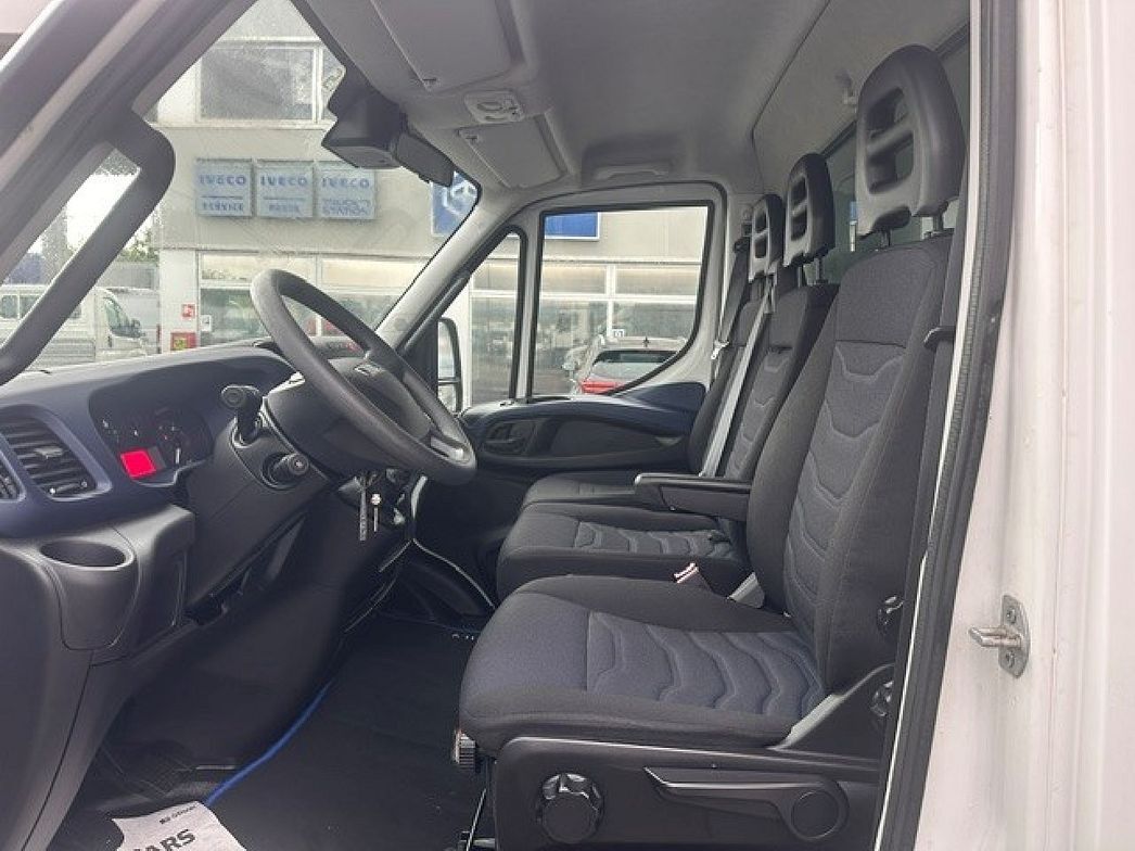 IVECO | 70C18
