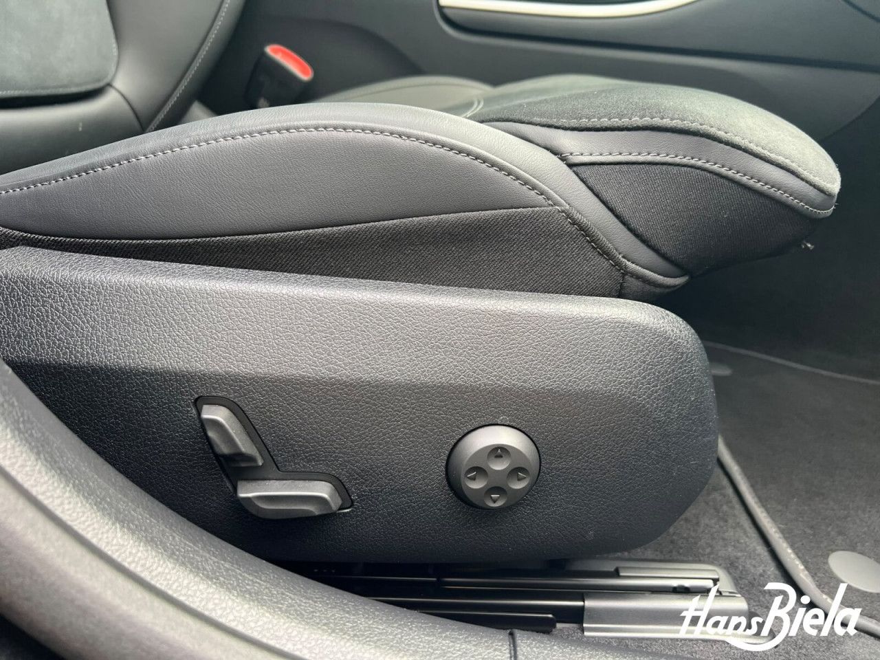 Mercedes-Benz C-Klasse – Bild 18