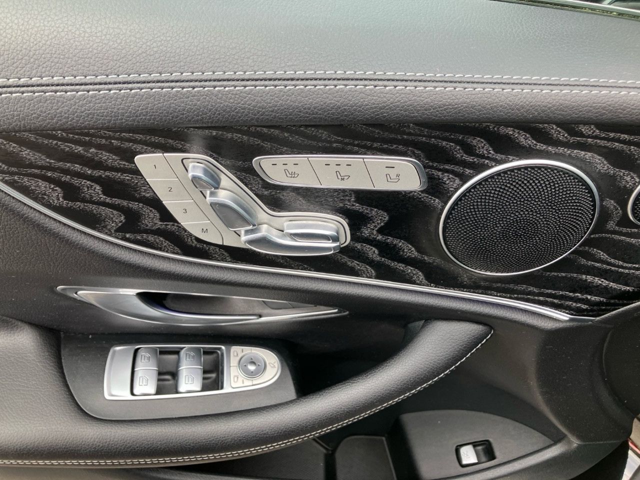 Fahrzeugbild 14 / 16