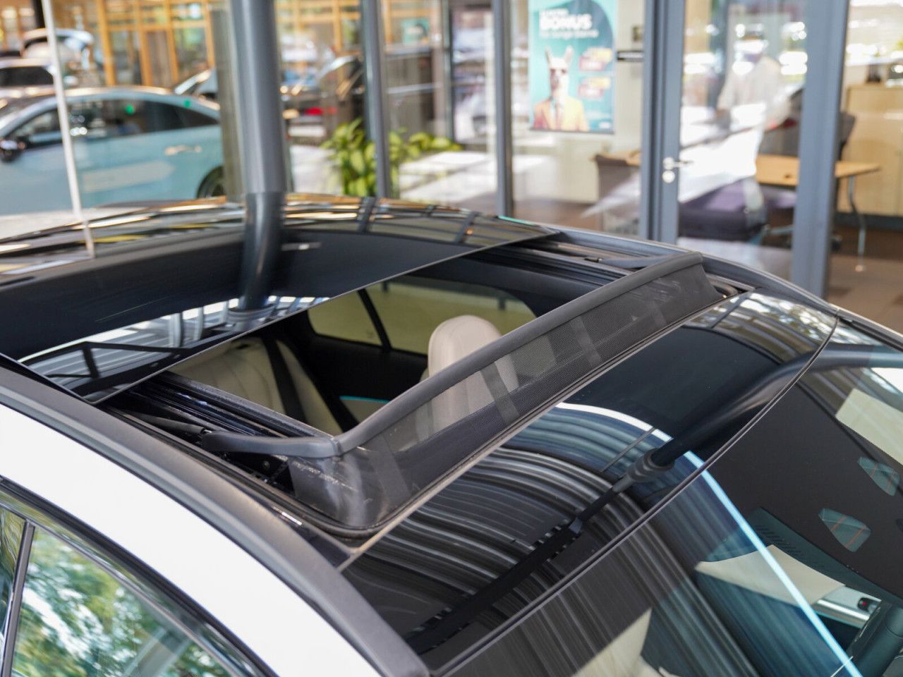 Mercedes-Benz E-Klasse – Bild 4