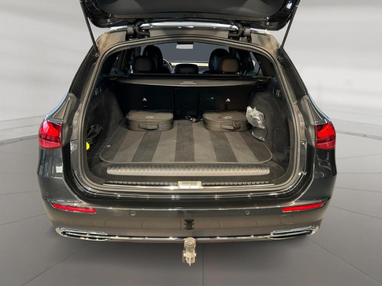 Mercedes-Benz E-Klasse – Bild 12