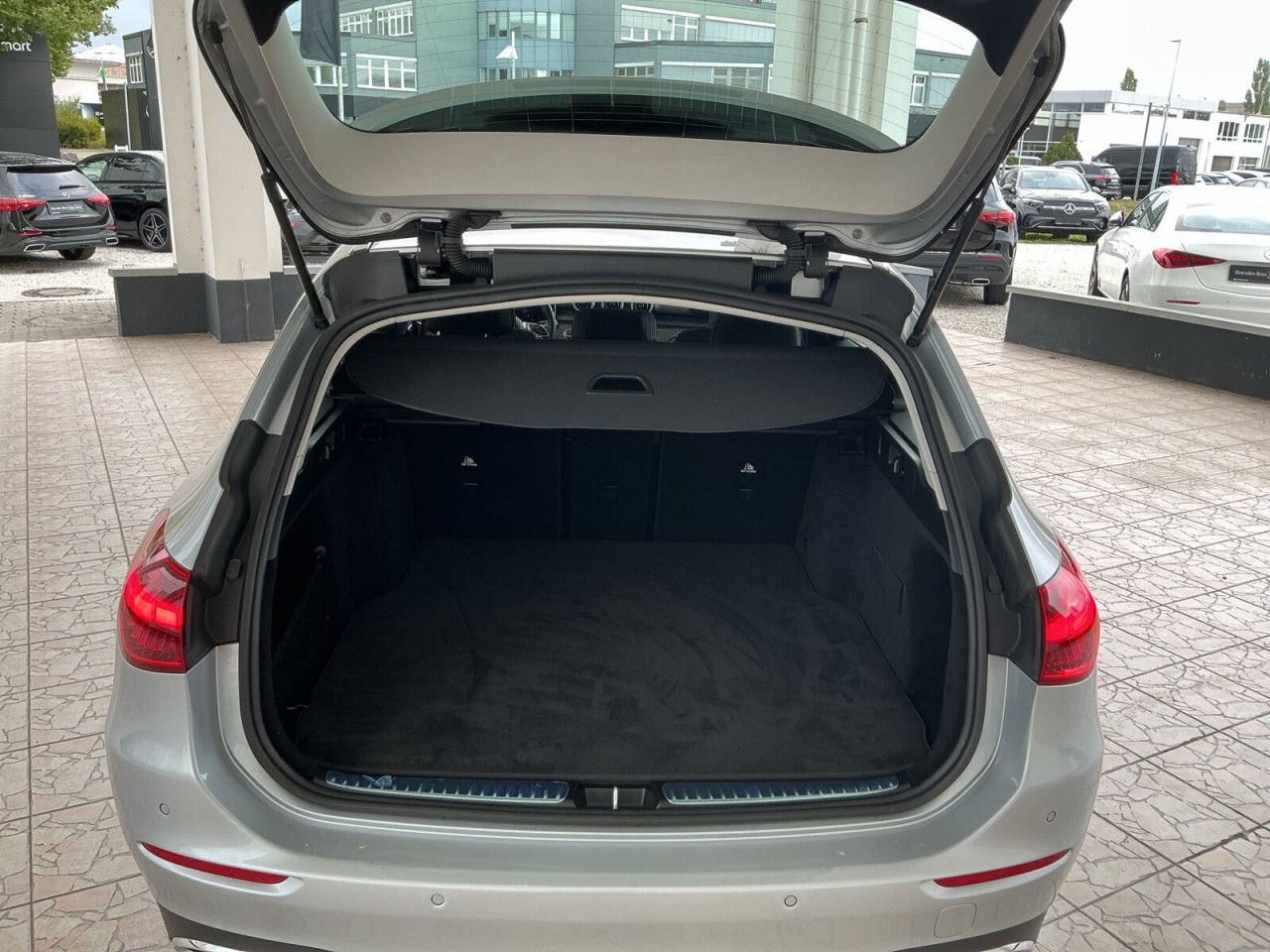 Mercedes-Benz C-Klasse – Bild 20