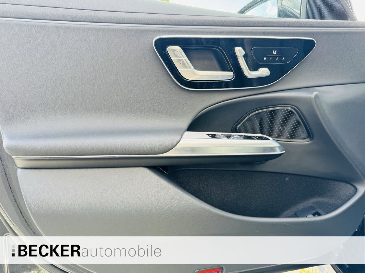Mercedes-Benz E-Klasse – Bild 15