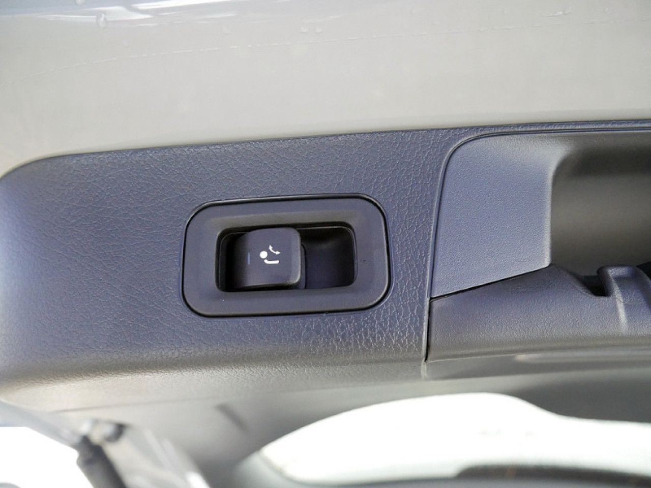 Mercedes-Benz GLB – Bild 12