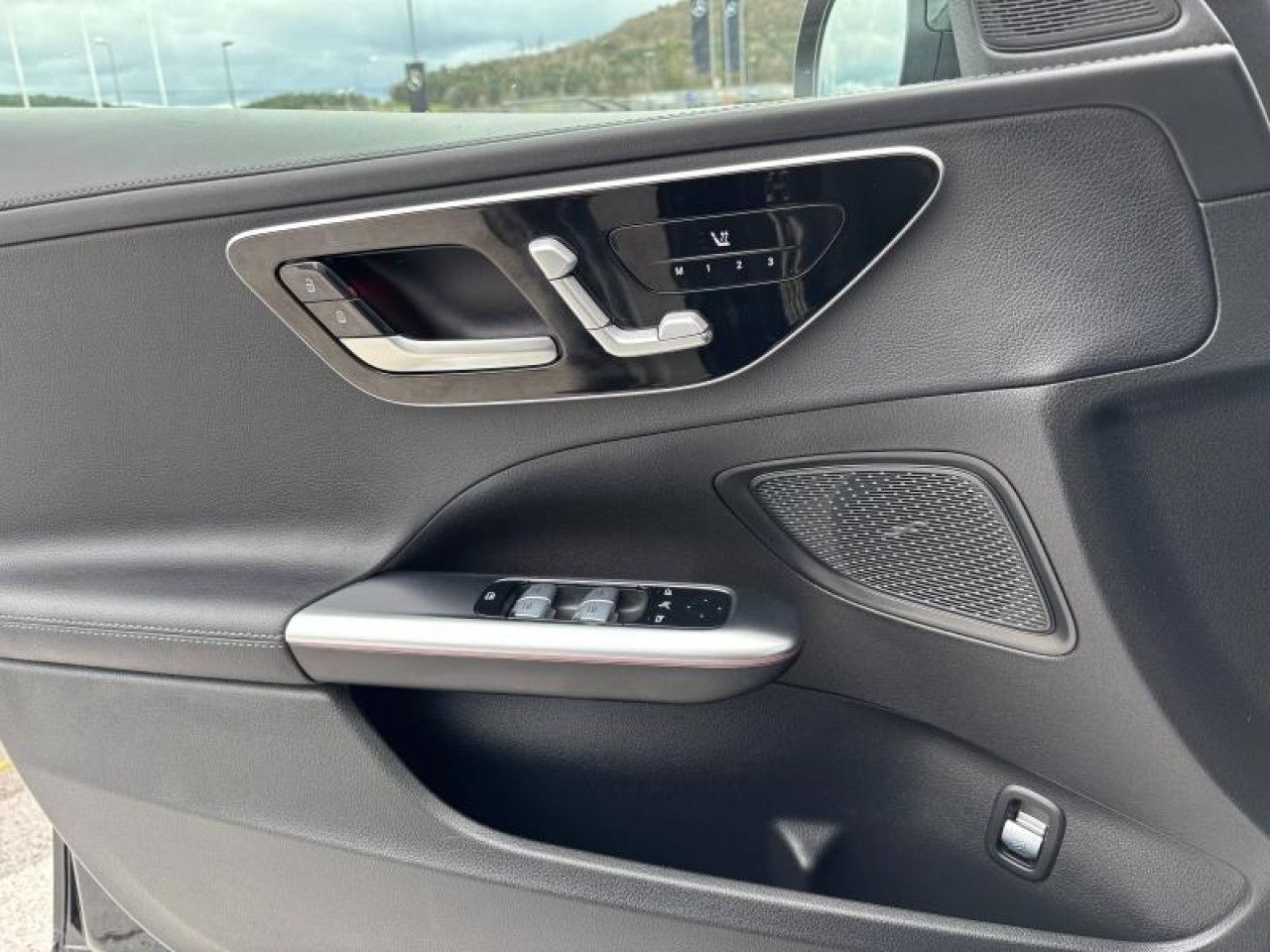 Photo du v&eacute;hicule 12 / 15