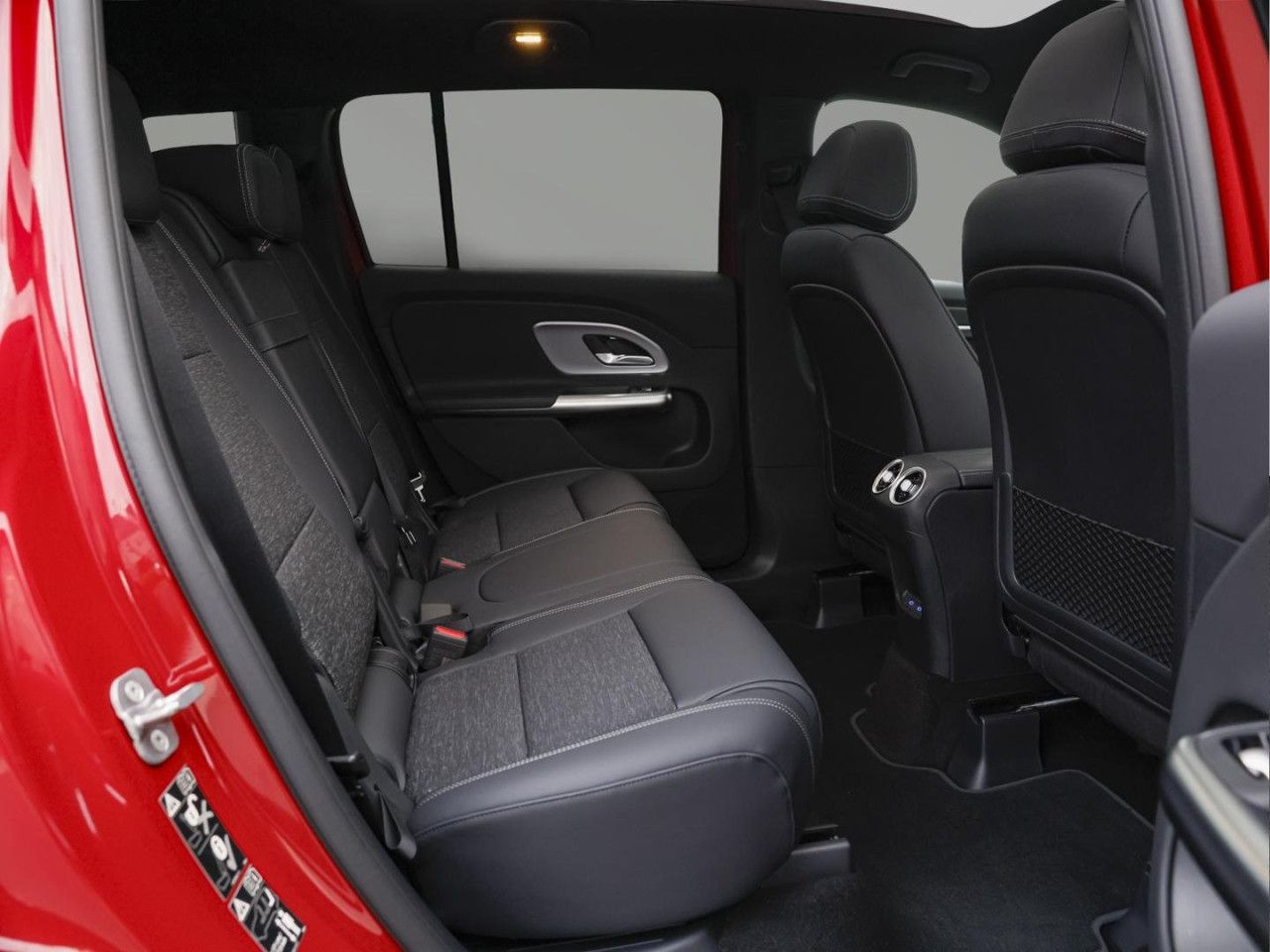 Mercedes-Benz GLB – Bild 4