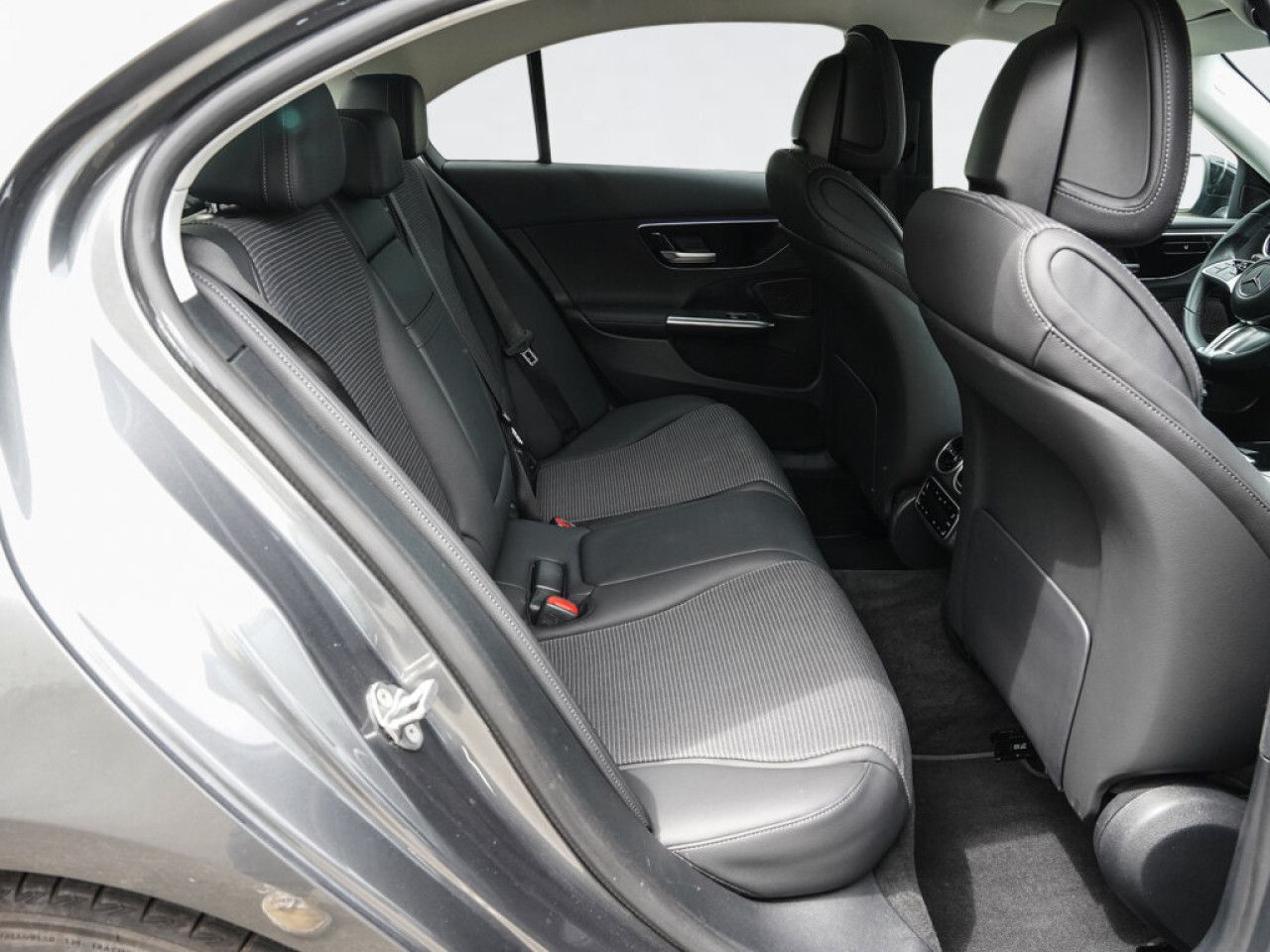 Mercedes-Benz C-Klasse – Bild 6