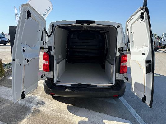 Vehicle image 12 / 12