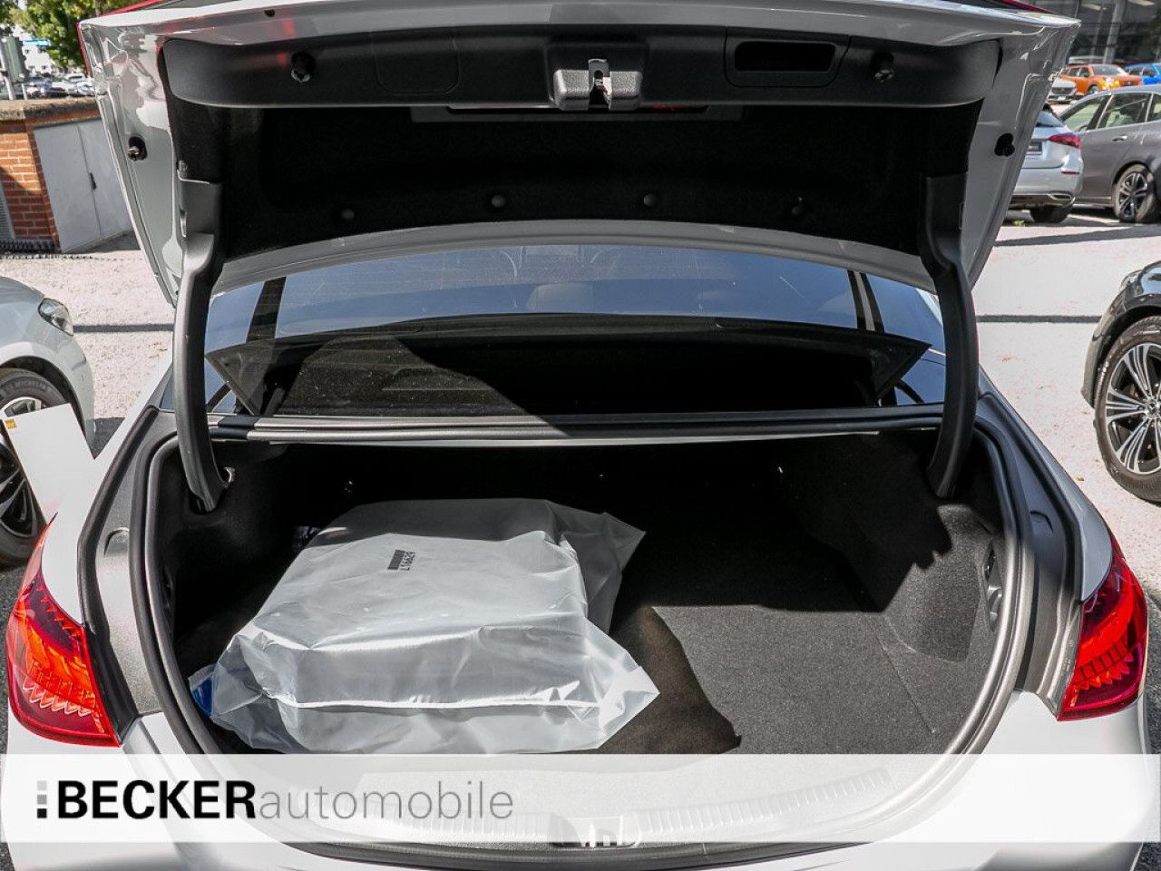 Mercedes-Benz C-Klasse – Bild 16