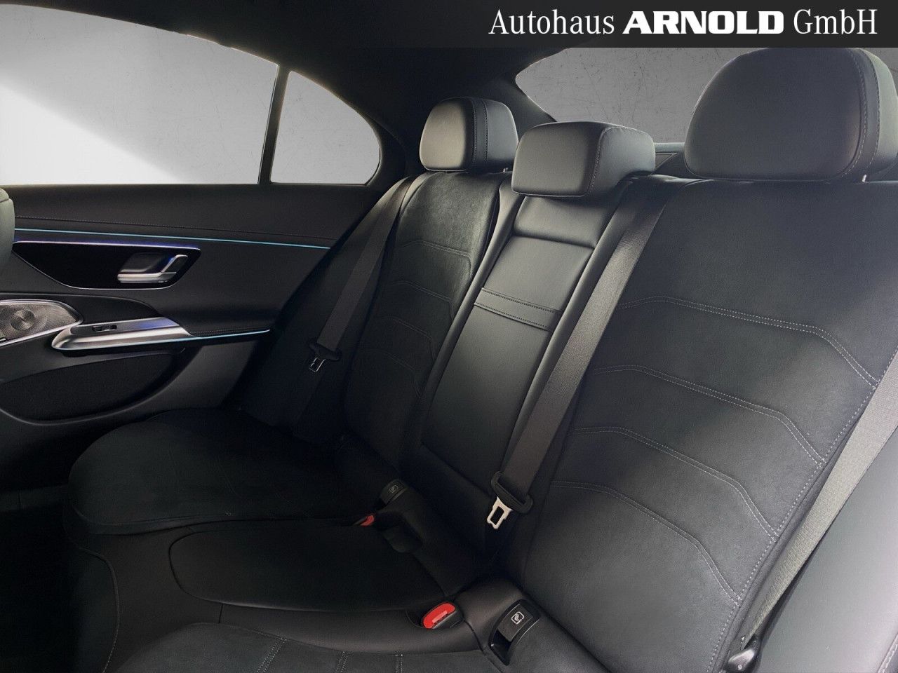 Mercedes-Benz E-Klasse – Bild 10