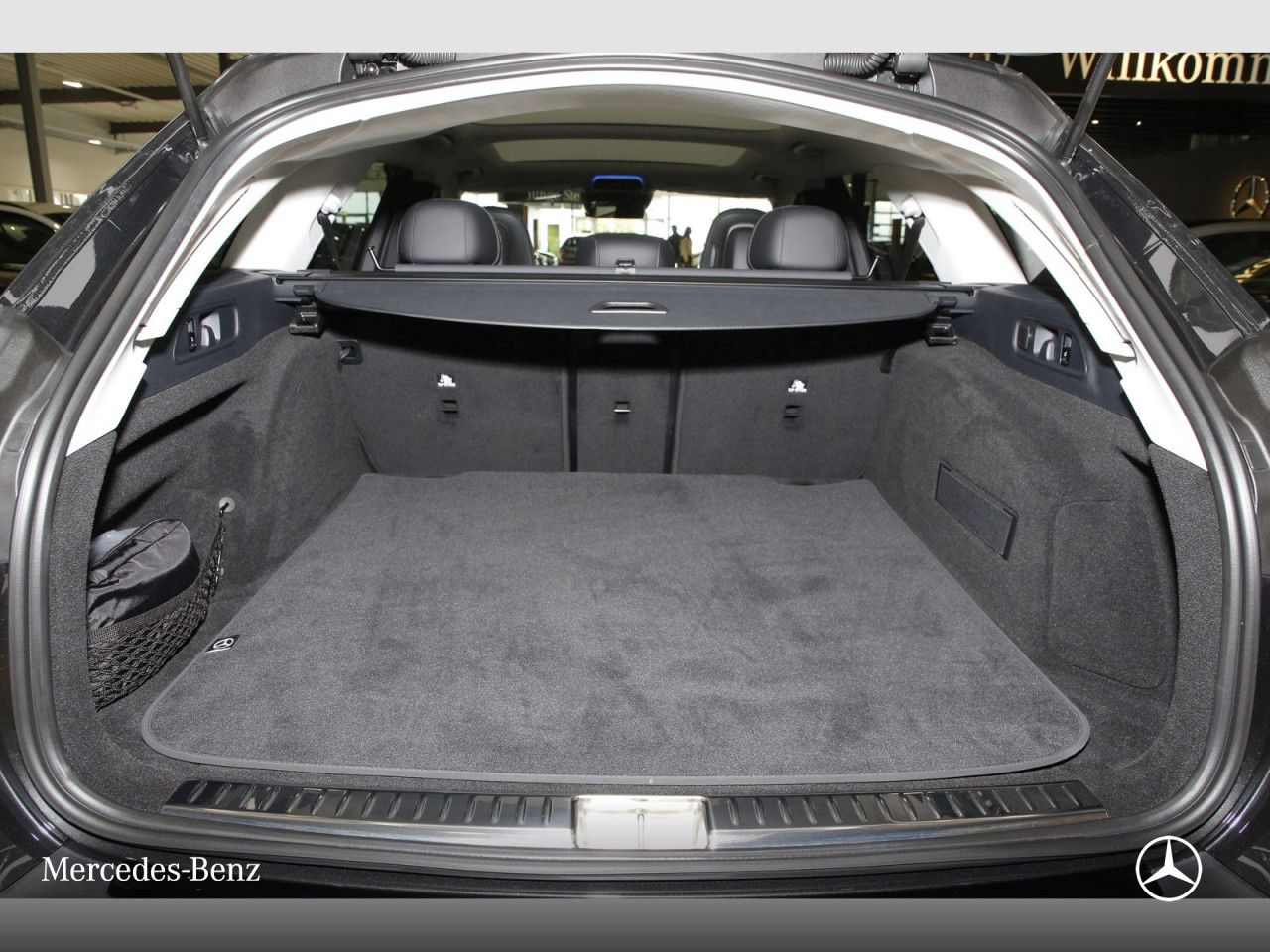 Mercedes-Benz E-Klasse – Bild 15