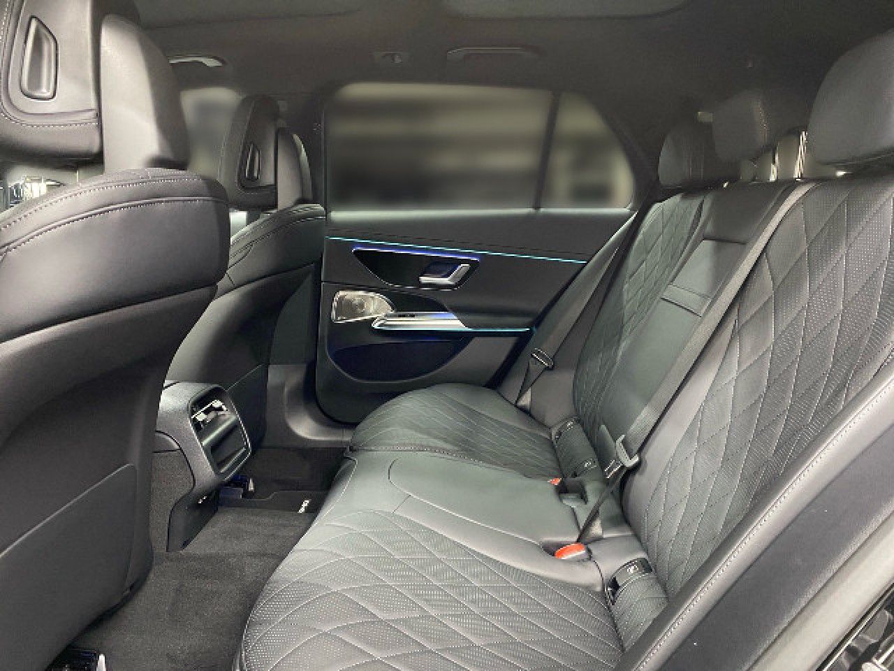 Mercedes-Benz E-Klasse – Bild 11