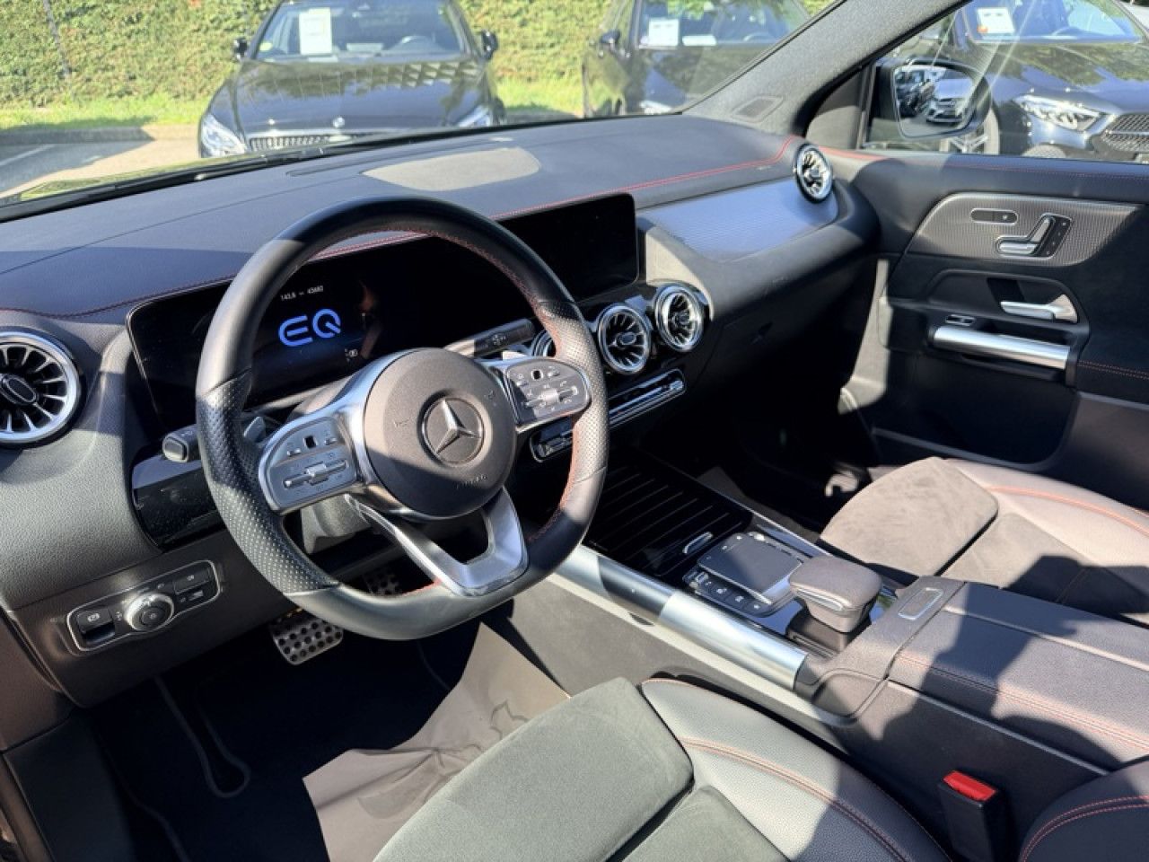 Photo du v&eacute;hicule 17 / 18